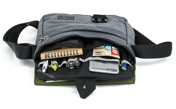 A shot of the Medium Cafe Bag with a Medium Cafe Freudian Slip in the main compartment.